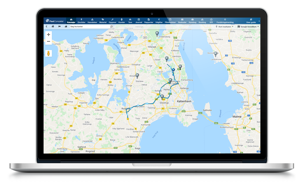 Laptop with fleet map 01 fleet-complete-dashboard-and-tracking